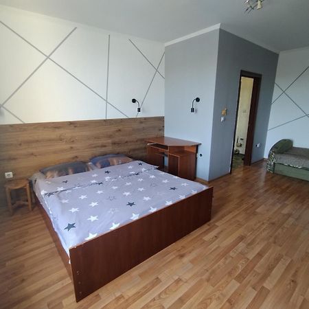 Daily Rent Apartments 8 Iwano-Frankiwsk Exterior foto